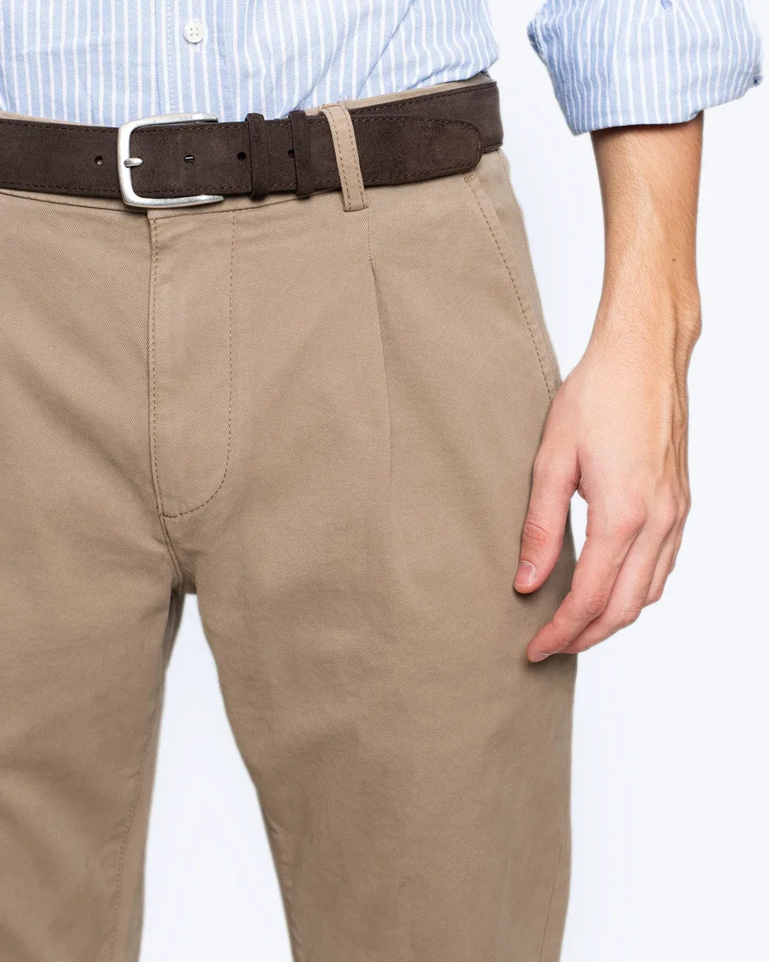PANTALÓN CHINO DE PINZAS KAKI NORTH SAILS