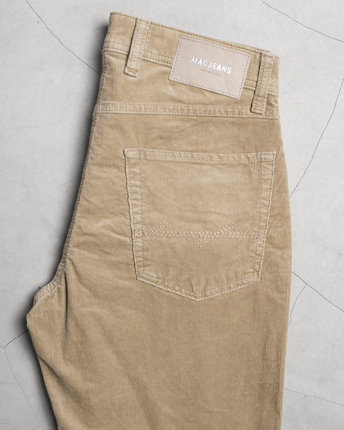 PANTALÓN 5 BOLSILLOS DE PANA BEIGE MAC JEANS