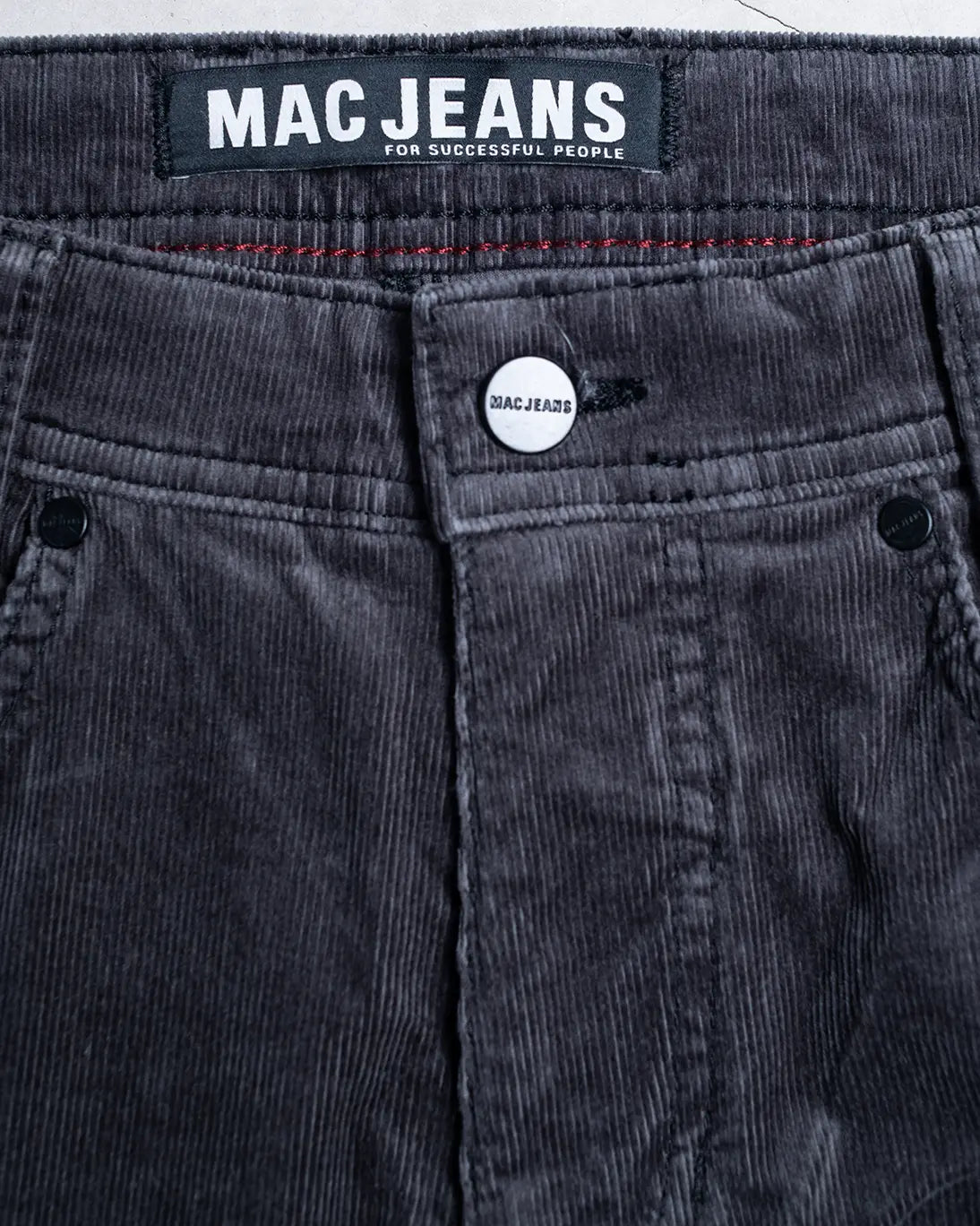 PANTALÓN 5 BOLSILLOS DE PANA ANTRACITA MAC JEANS
