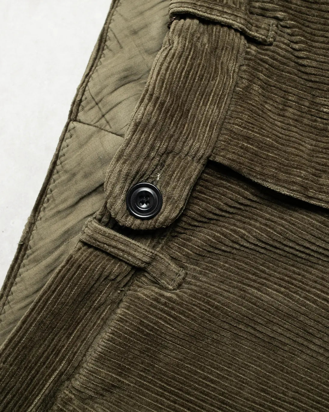 PANTALÓN CHINO HARTFORD PANA VERDE