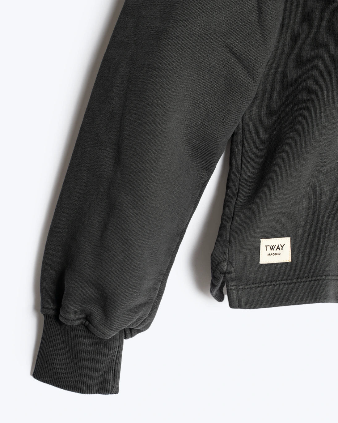 SUDADERA GRIS CON CUELLO POLO TWAY