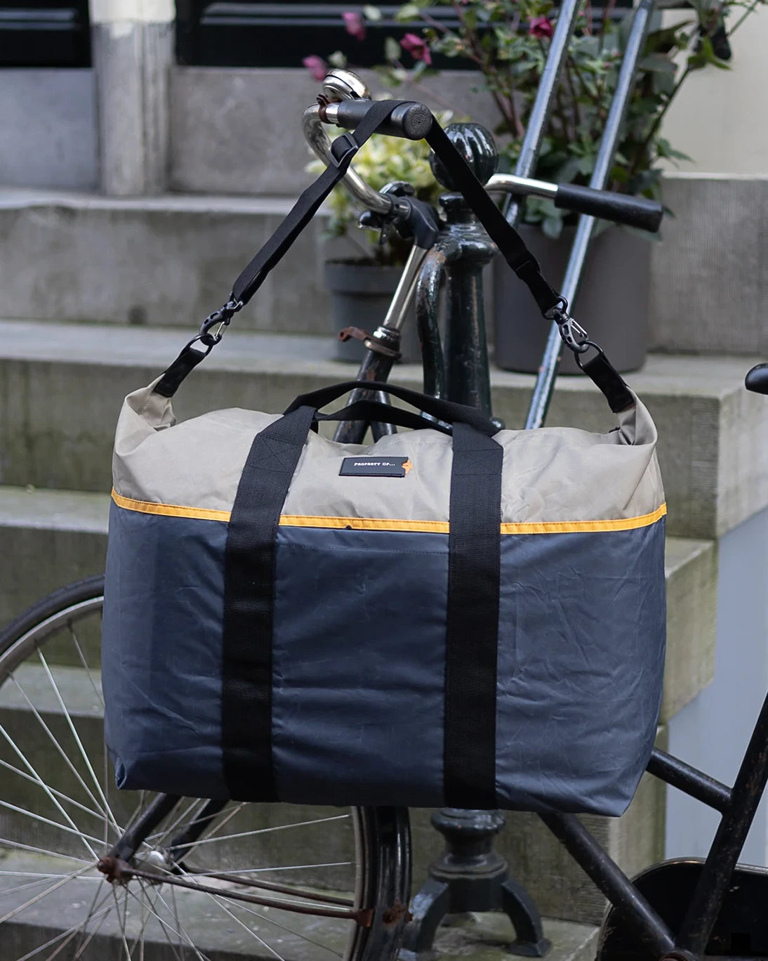 BOLSA FRANCIS PROPERTY OF