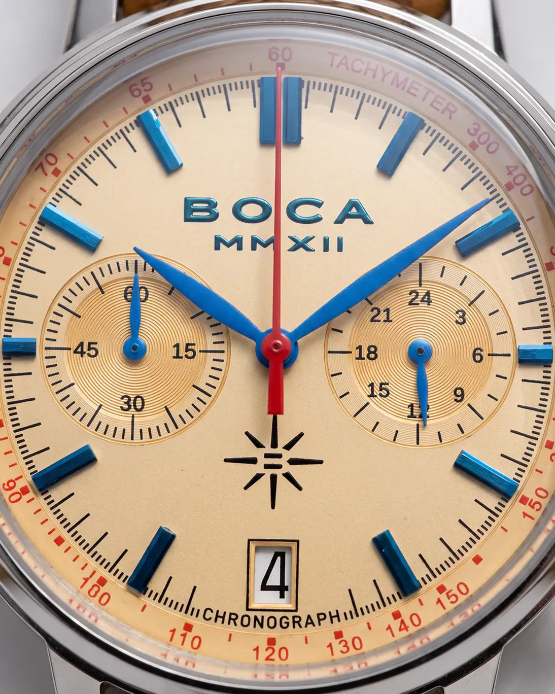 RELOJ BEIGE BOCA