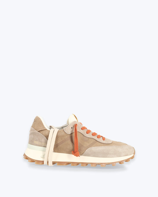 ZAPATILLAS BEIGE VELOCE NO MAP SOCIETY