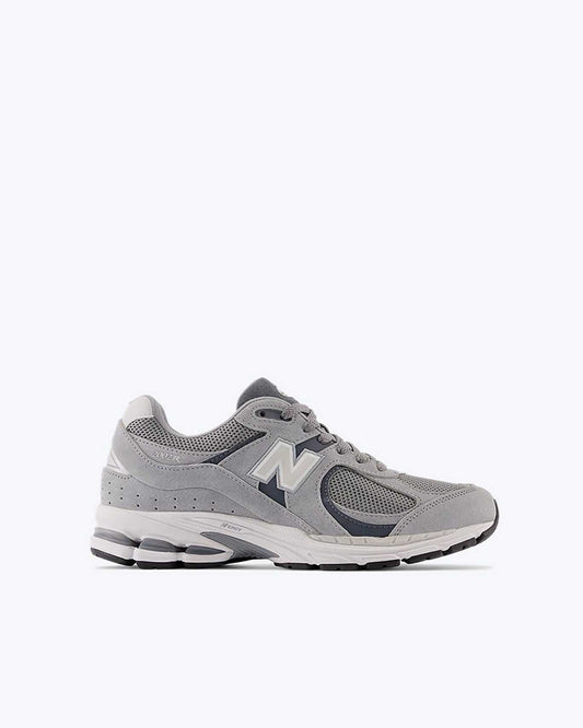 NEW BALANCE 2002R SNEAKERS