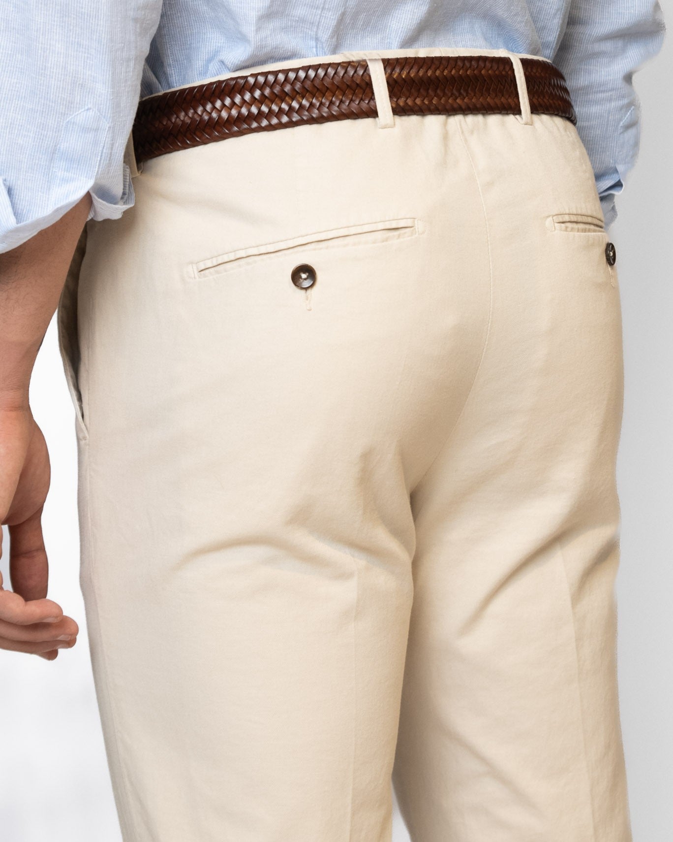 PANTALÓN CHINO CON VUELTA SEVENTY 004/BEIGE / 56