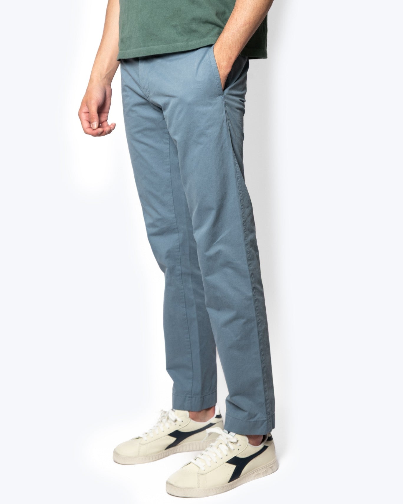 PANTALÓN CHINO  HARTFORD 05/AZUL AVION / 56