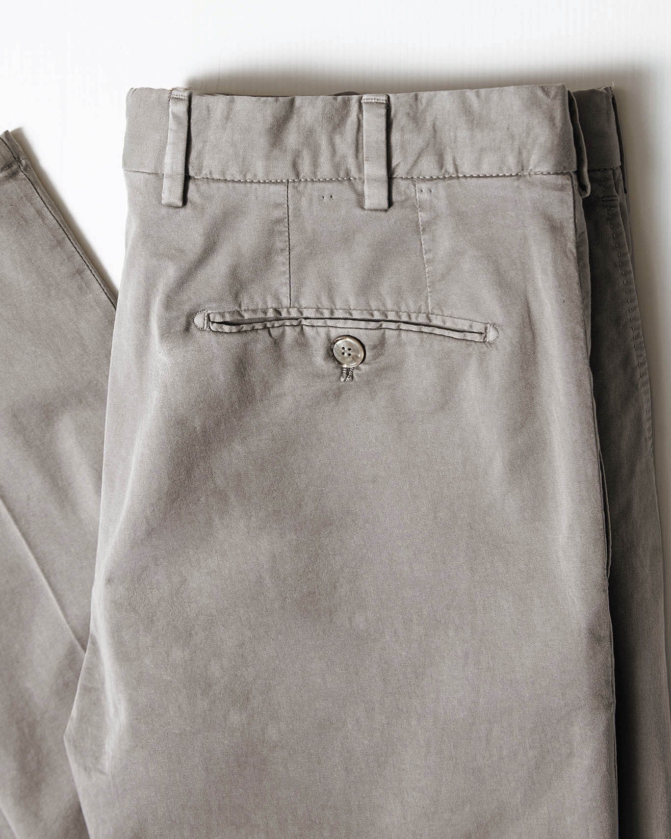 PANTALÓN CHINO SANTANIELLO 95/TOPO / 56