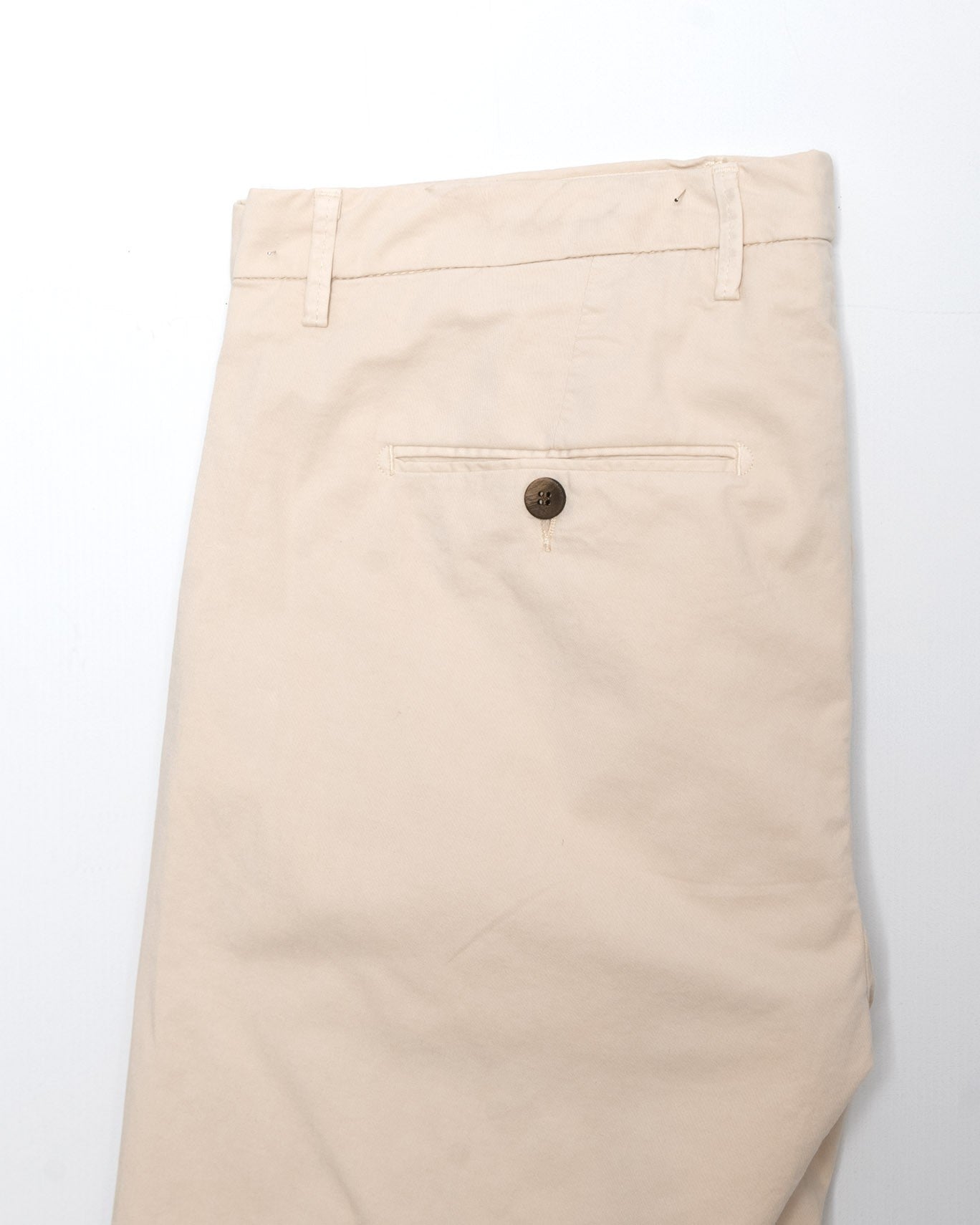 PANTALÓN CHINO SEVENTY 041/BEIGE CLARO / 56