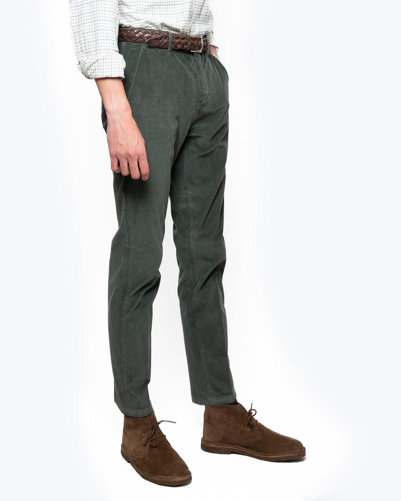 PANTALÓN CHINO PANA SEVENTY PT867/PANA VERDE OSC. / 56