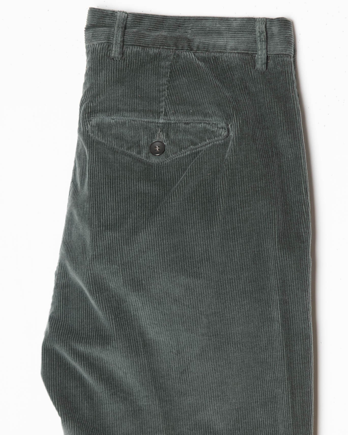 PANTALÓN CHINO PANA SEVENTY PT867/PANA VERDE OSC. / 56