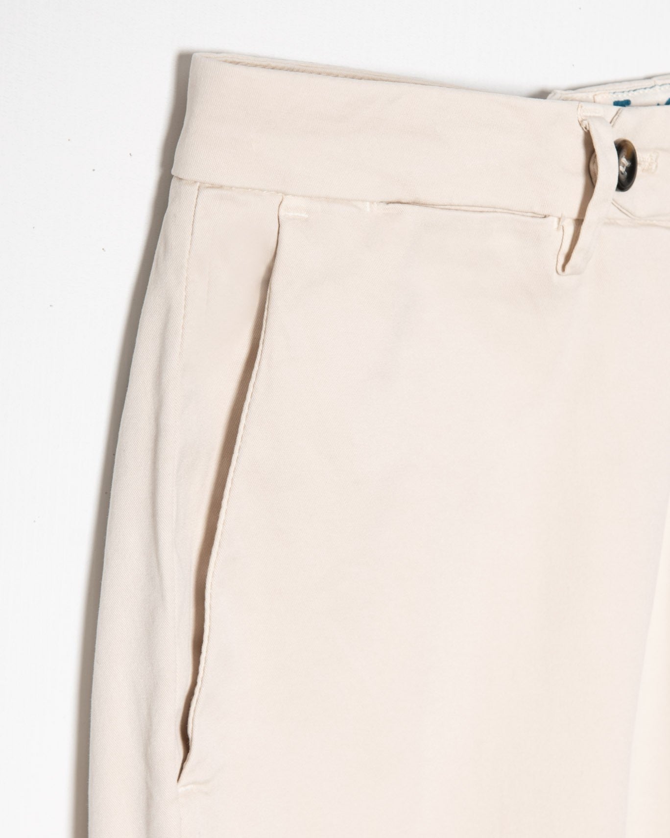 PANTALÓN CHINO TWAY 5103/BEIGE CLARO / 56